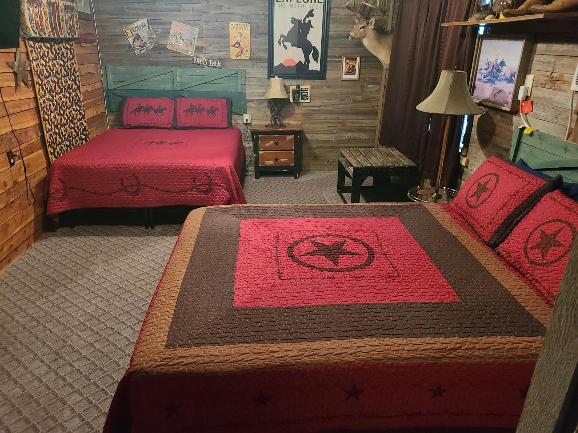 Buffalo Girls Hotel Кантън Екстериор снимка
